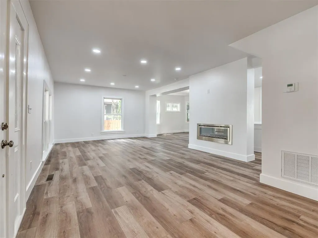 Photo 13 — 1617 N Marion Avenue, Oklahoma City, OK 73106
