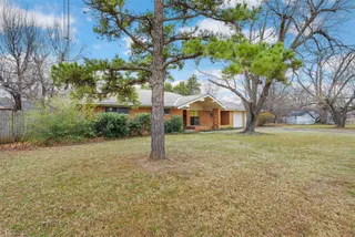 Sold home at 3130 NW 73rd Street