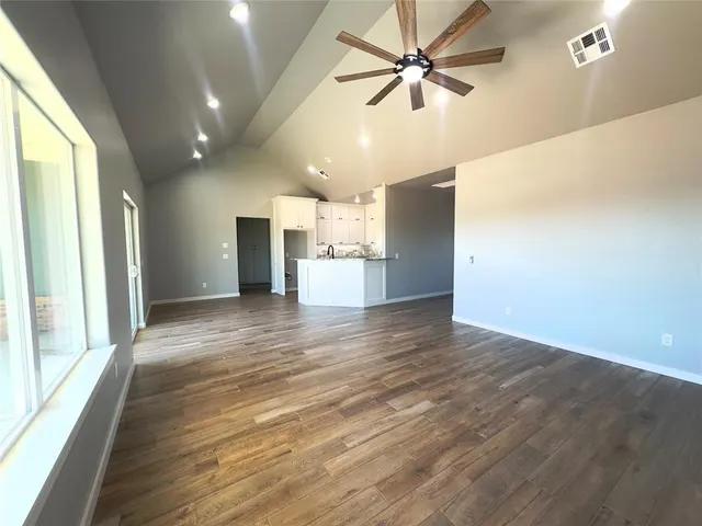 Photo 3 — 10551 N Leo Avenue, Shawnee, OK 74804