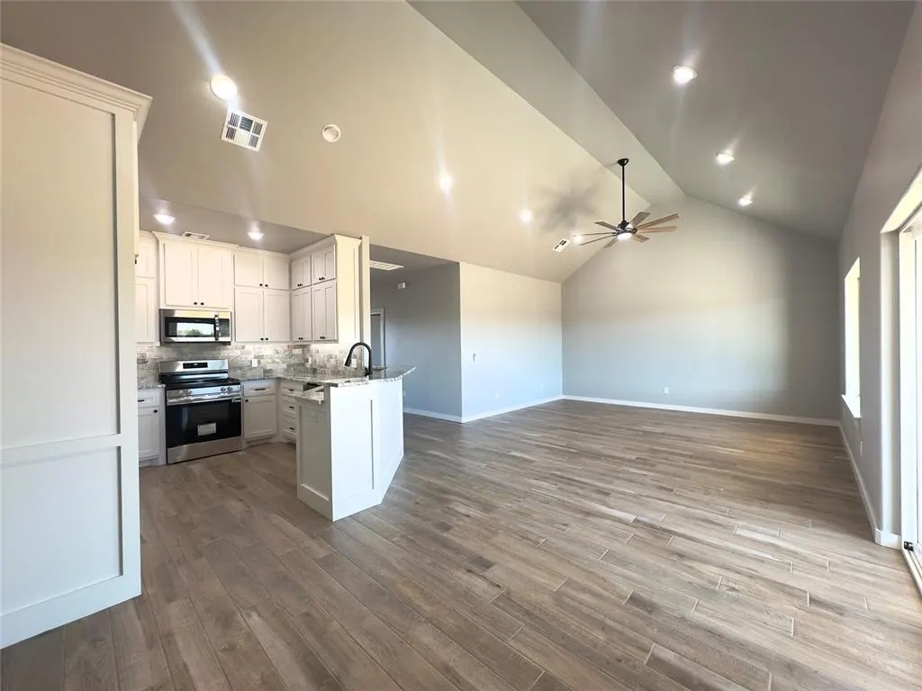 Photo 10 — 10551 N Leo Avenue, Shawnee, OK 74804