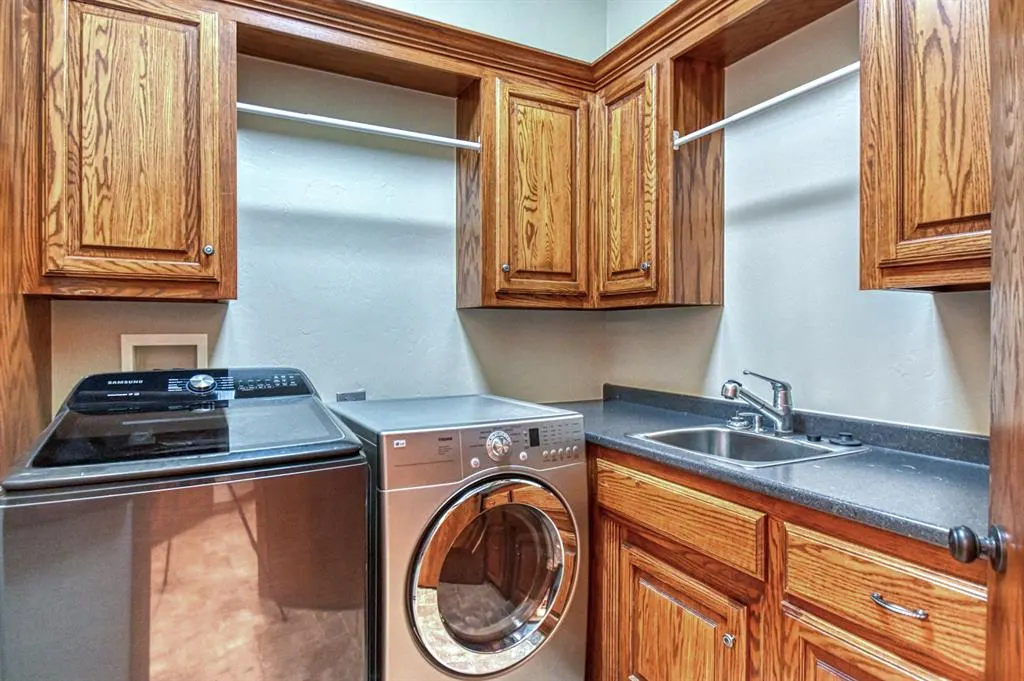 Photo 32 — 23193 Grandview Lane, Purcell, OK 73080