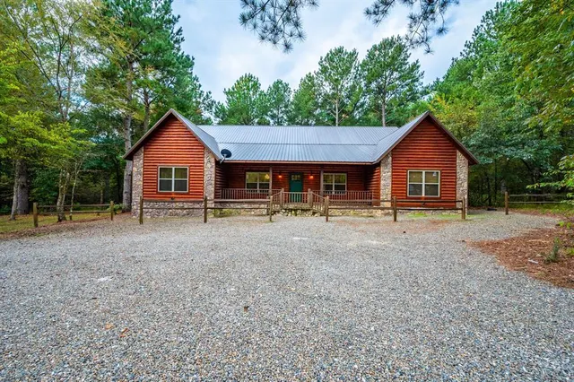 Front exterior — 174 Timber Hills Lane, Broken Bow, OK 74728