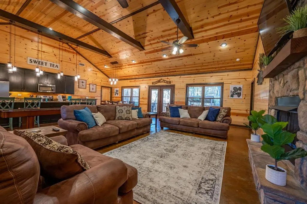 Photo 6 — 174 Timber Hills Lane, Broken Bow, OK 74728