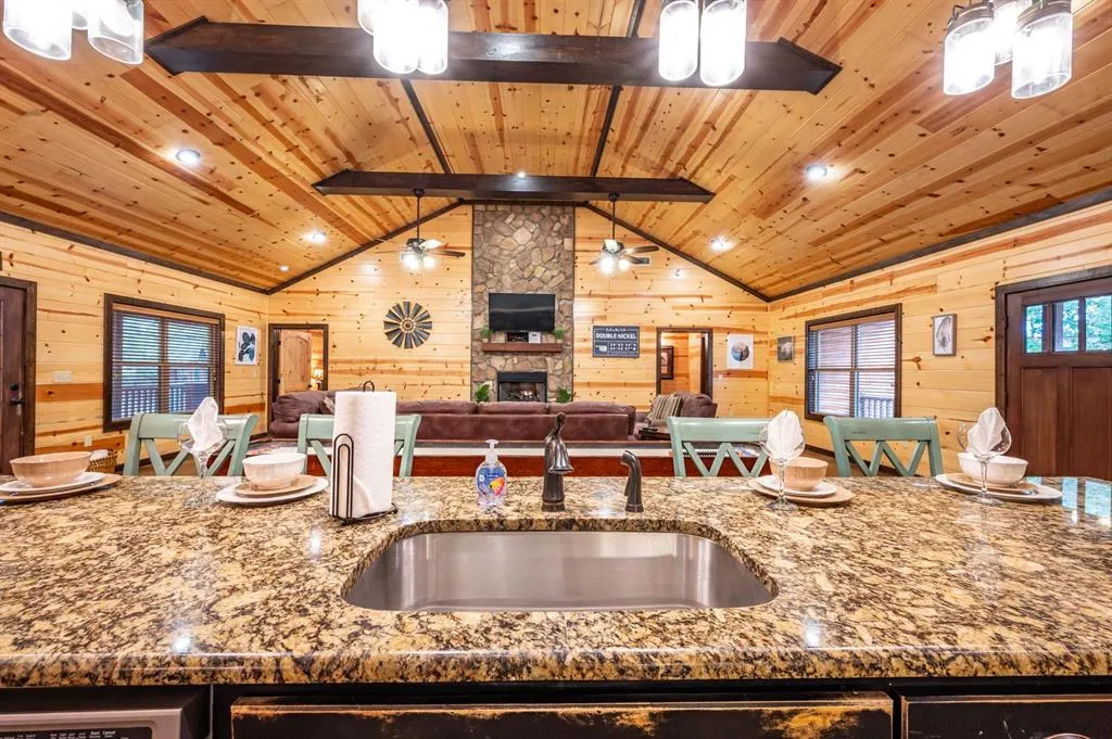 Photo 11 — 174 Timber Hills Lane, Broken Bow, OK 74728