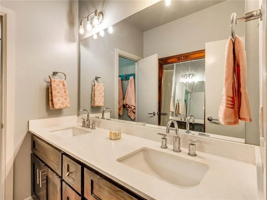 Photo 24 — 4740 Hillcrest Lane, Edmond, OK 73025