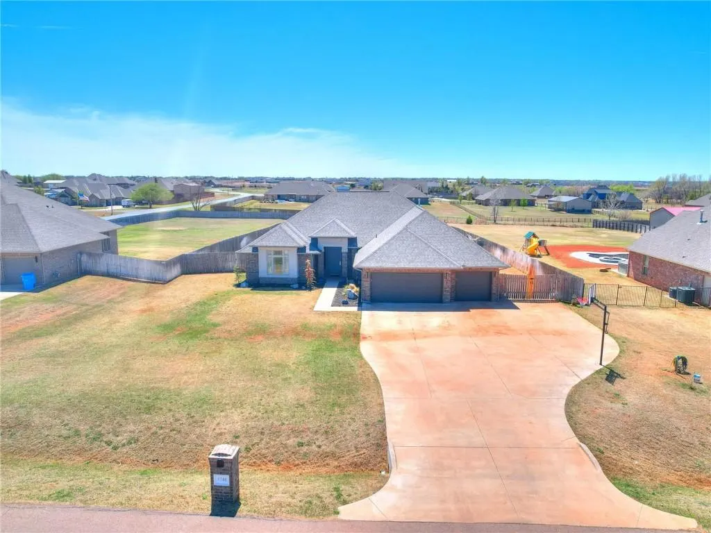 Photo 29 — 4740 Hillcrest Lane, Edmond, OK 73025