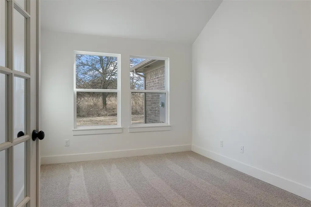 Photo 36 — 17075 240th Street, Washington, OK 73093