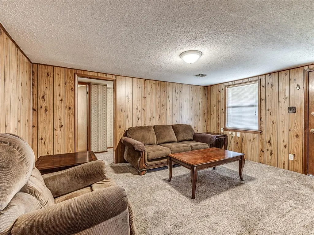 Photo 6 — 10813 SE 9th Street, Oklahoma City, OK 73130