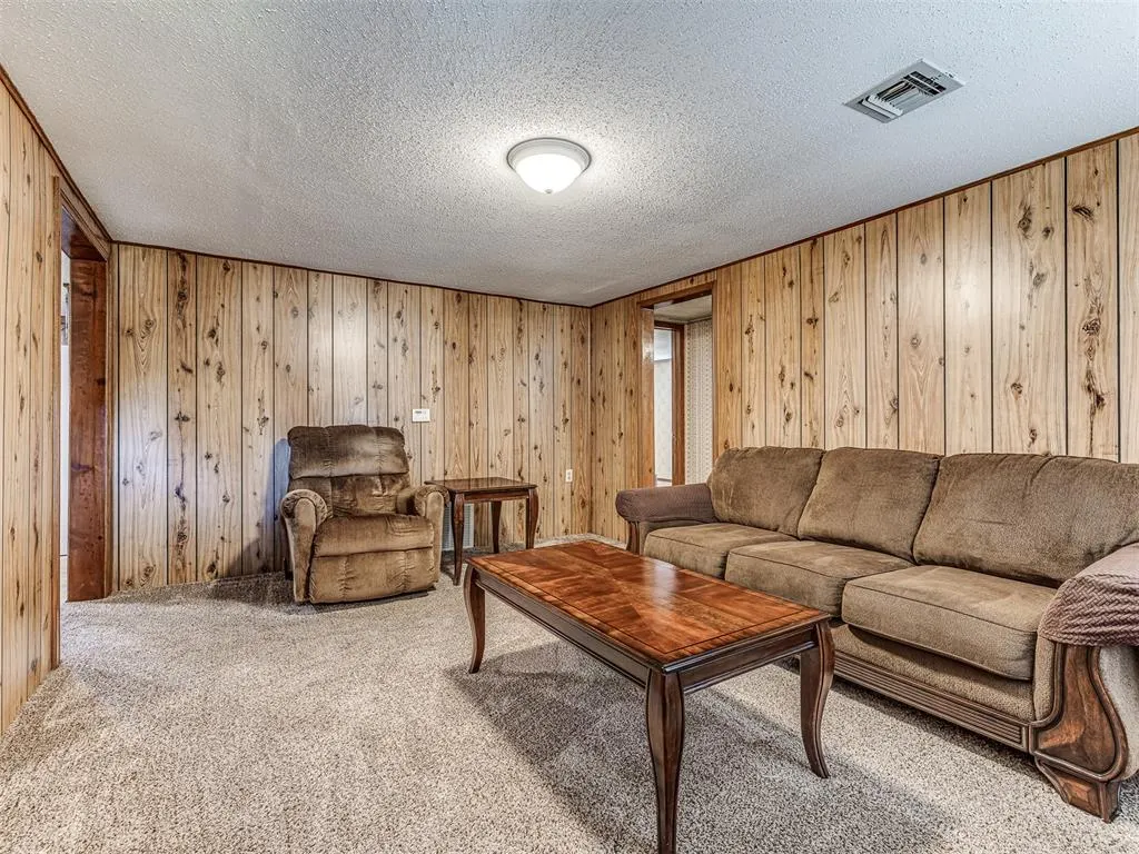 Photo 9 — 10813 SE 9th Street, Oklahoma City, OK 73130