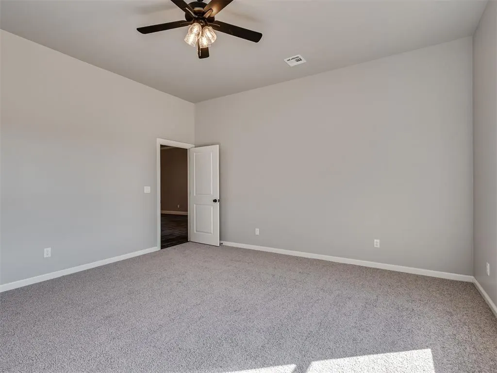 Photo 30 — 10100 Gentry Crossing, Oklahoma City, OK 73169