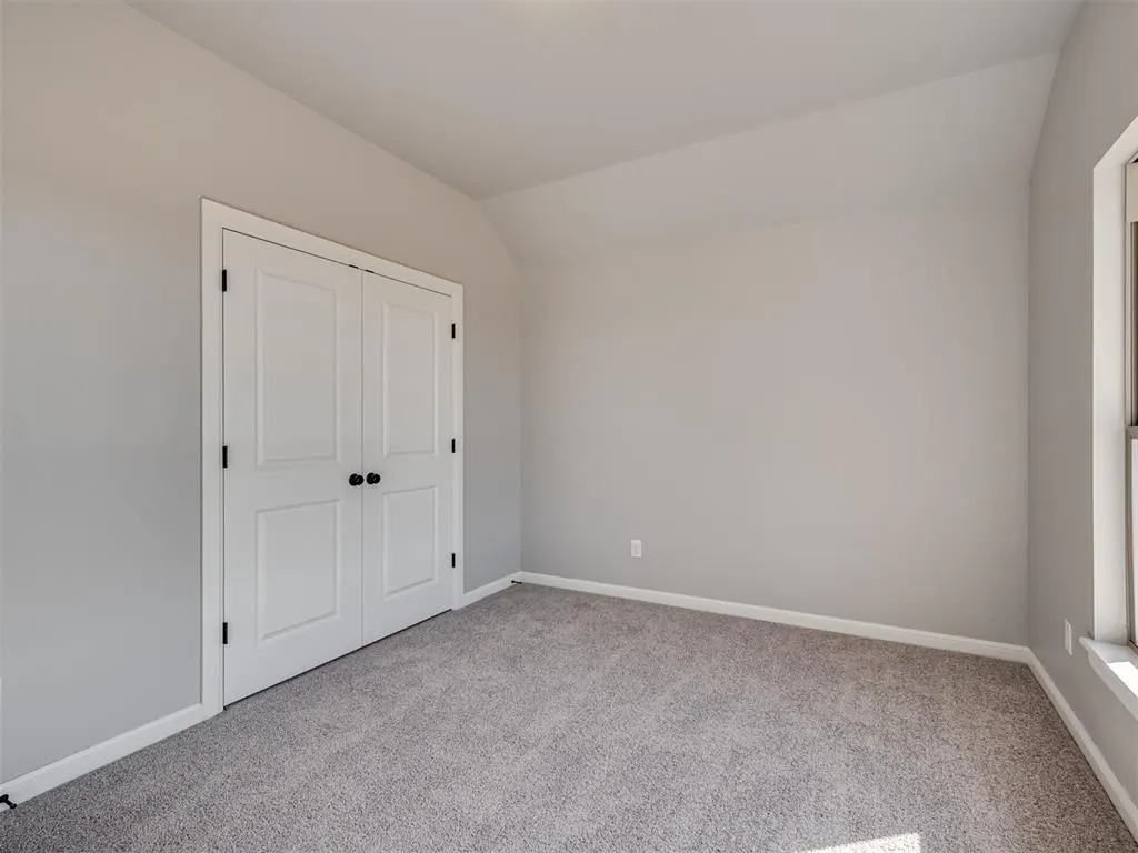 Photo 37 — 10100 Gentry Crossing, Oklahoma City, OK 73169