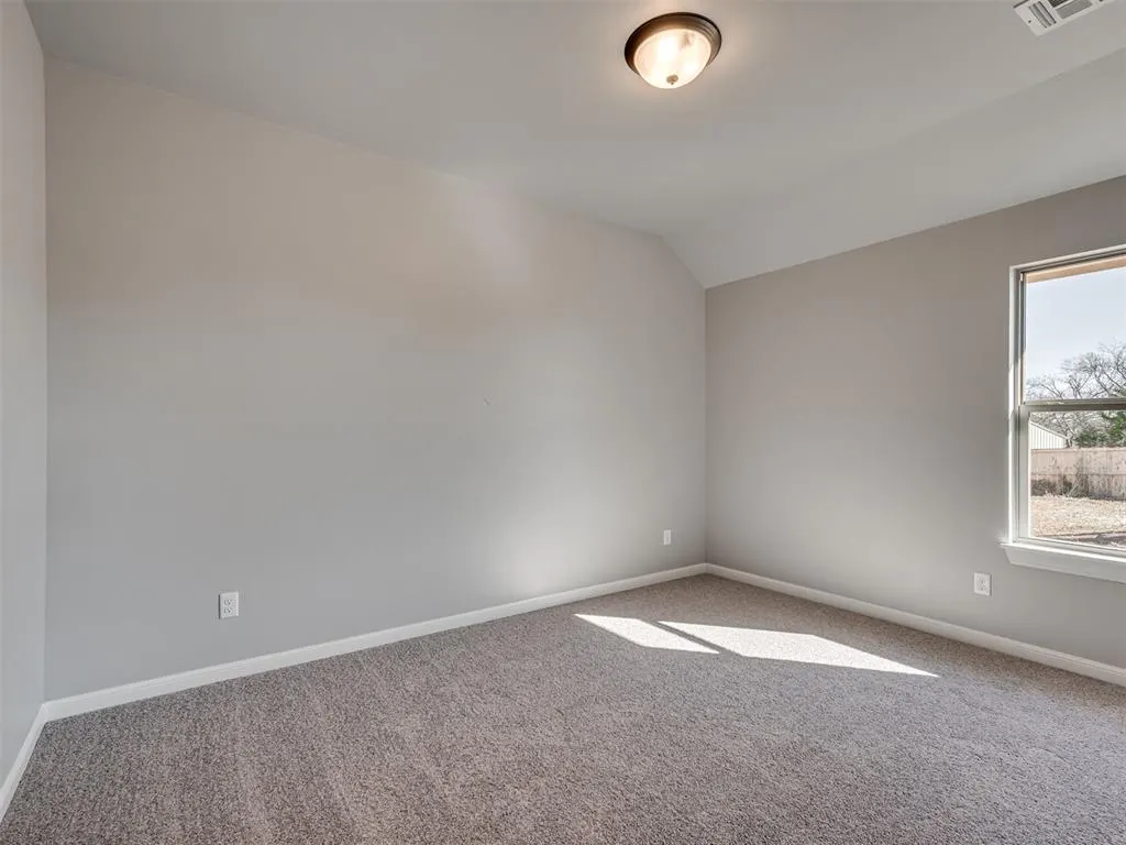 Photo 40 — 10100 Gentry Crossing, Oklahoma City, OK 73169