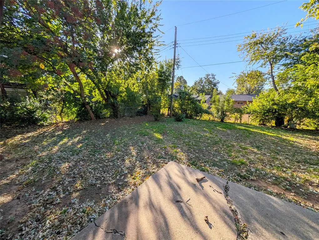 Photo 15 — 414 Sunnyside Place, Edmond, OK 73003