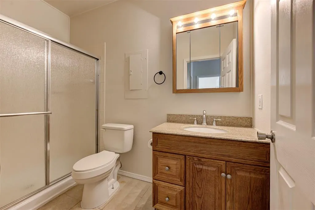 Photo 40 — 22718 Janet Lane, Harrah, OK 73045