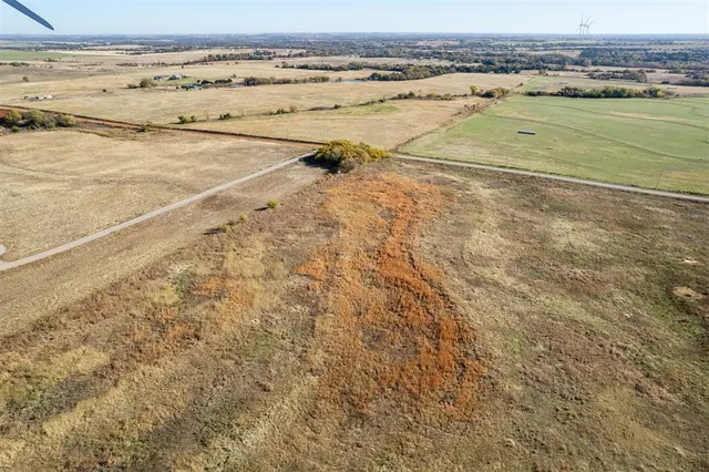 Photo 6 — 000 N Meridian Avenue, Crescent, OK 73028