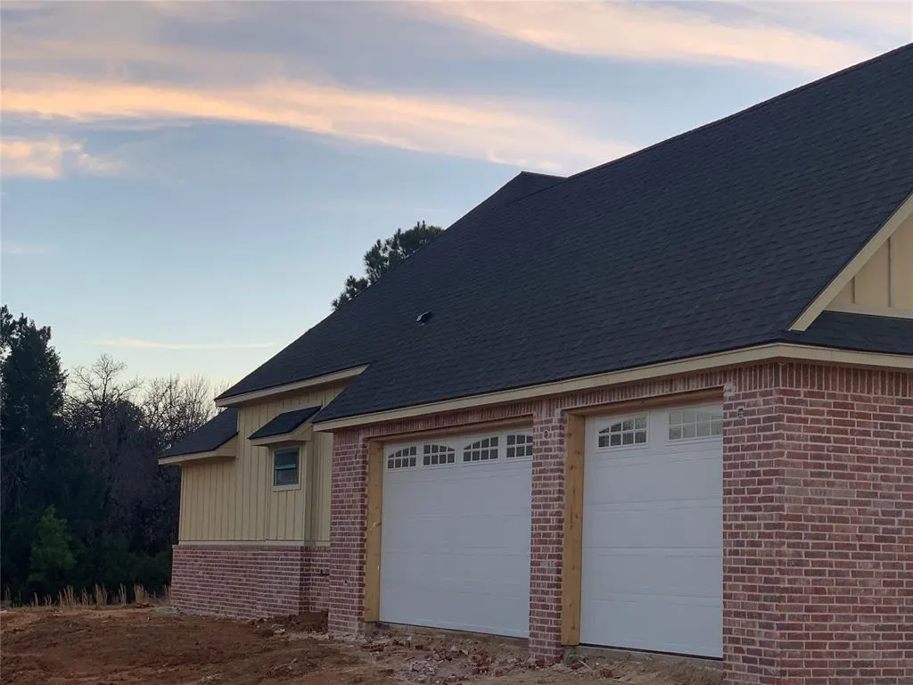 Photo 2 — 14028 North Ridge Drive, Choctaw, OK 73020