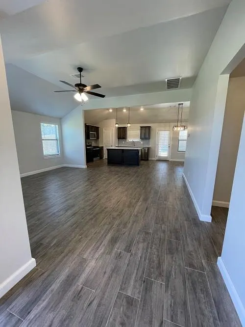 Photo 3 — 2372 Anne Lane, Blanchard, OK 73010