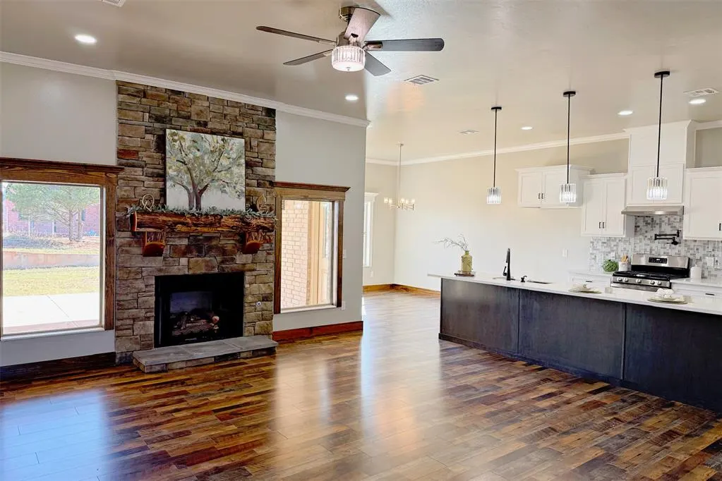 Photo 43 — 8335 Elk Valley, Guthrie, OK 73044
