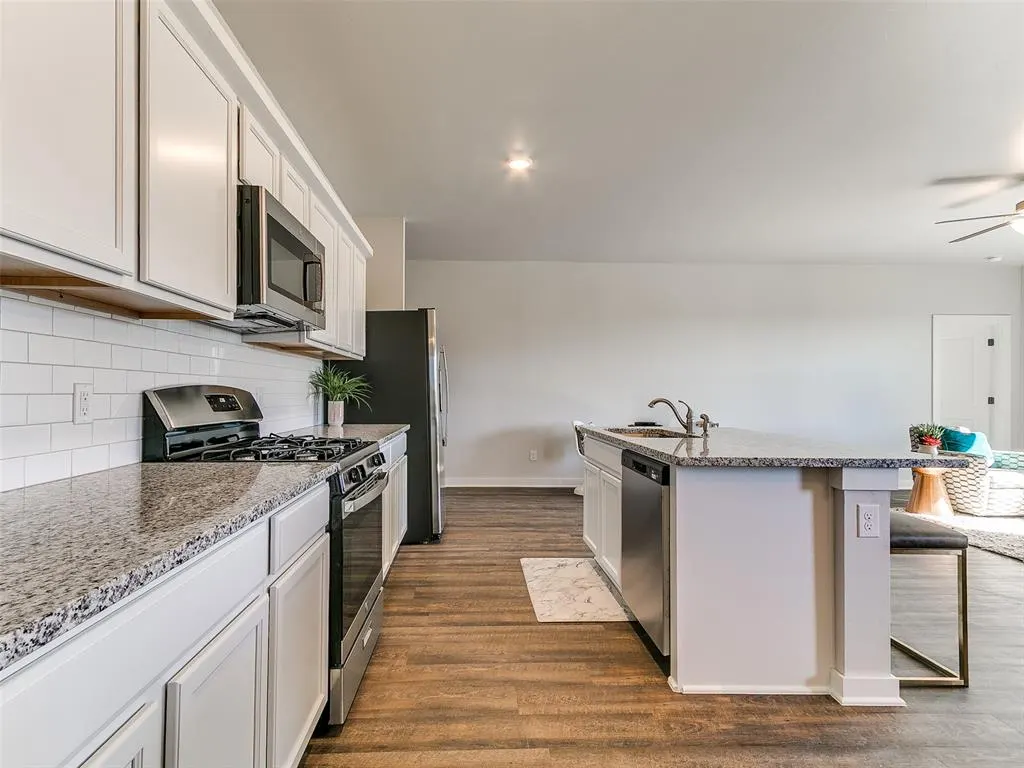 Photo 11 — 4833 Firewood Circle, Guthrie, OK 73044
