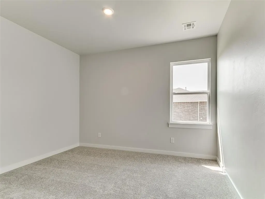 Photo 35 — 4833 Firewood Circle, Guthrie, OK 73044