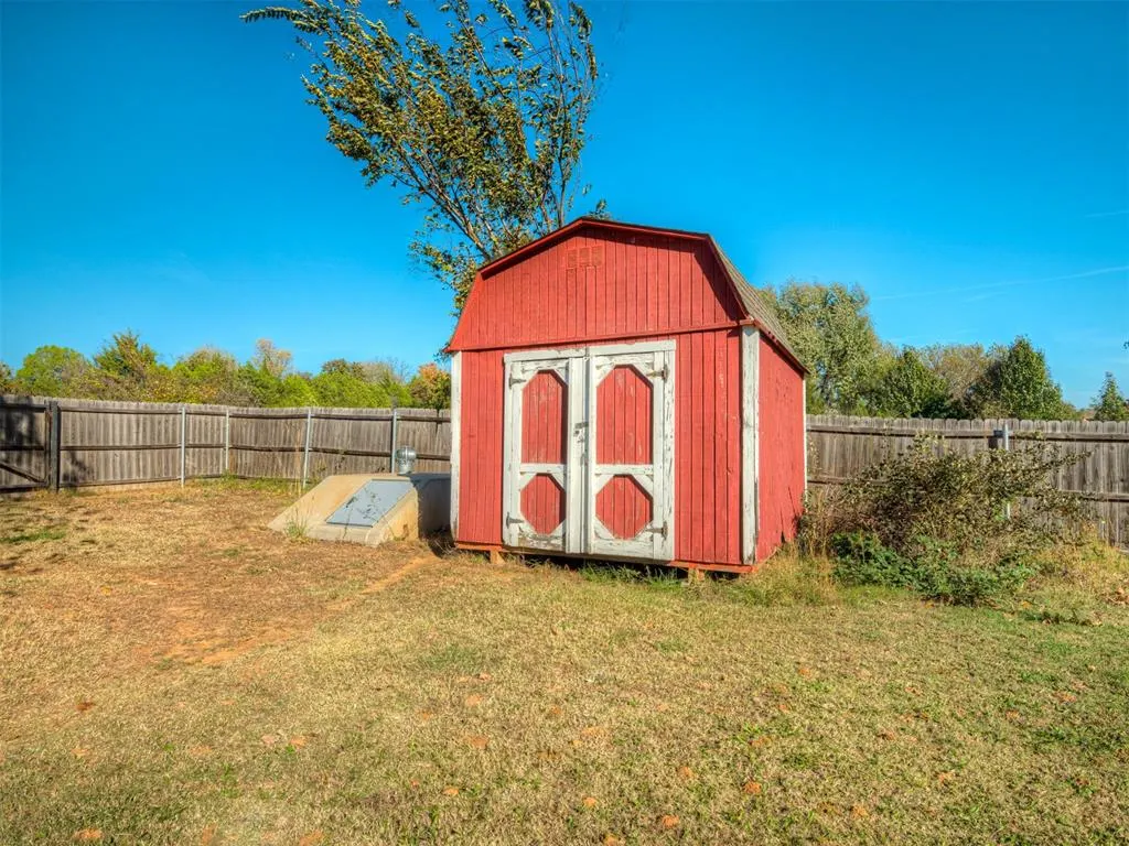 Photo 31 — 21878 Faye Lane, Harrah, OK 73045