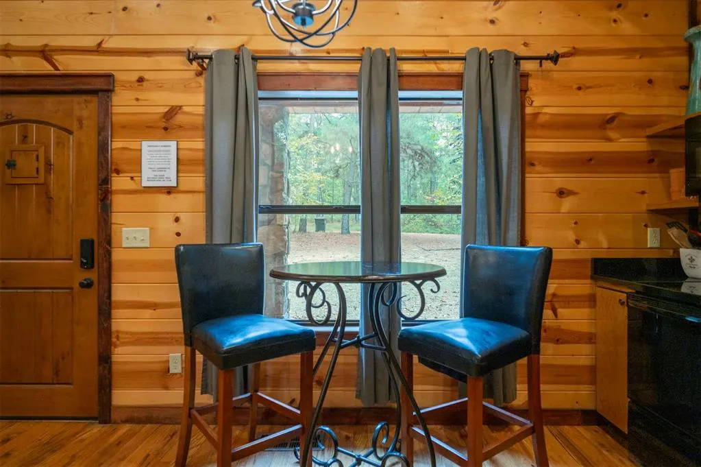 Photo 14 — 625 Deer Creek Trail, Broken Bow, OK 74728