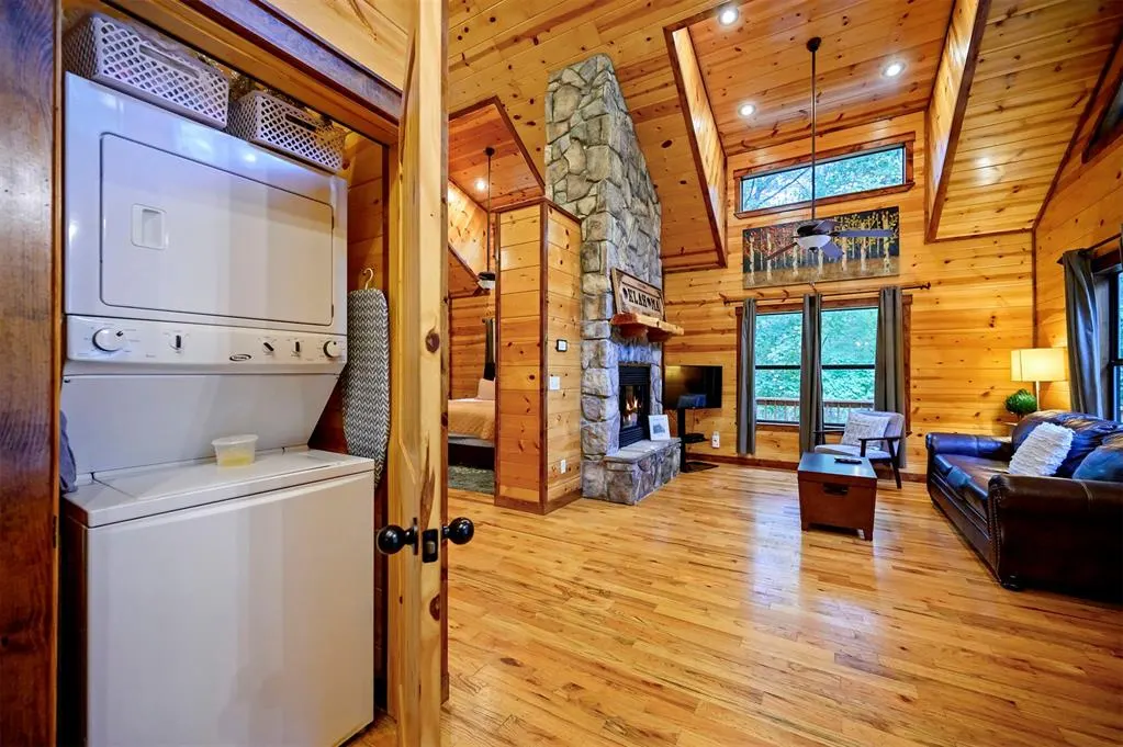 Photo 18 — 625 Deer Creek Trail, Broken Bow, OK 74728