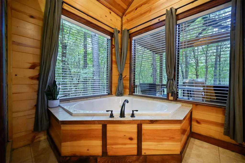 Photo 27 — 625 Deer Creek Trail, Broken Bow, OK 74728