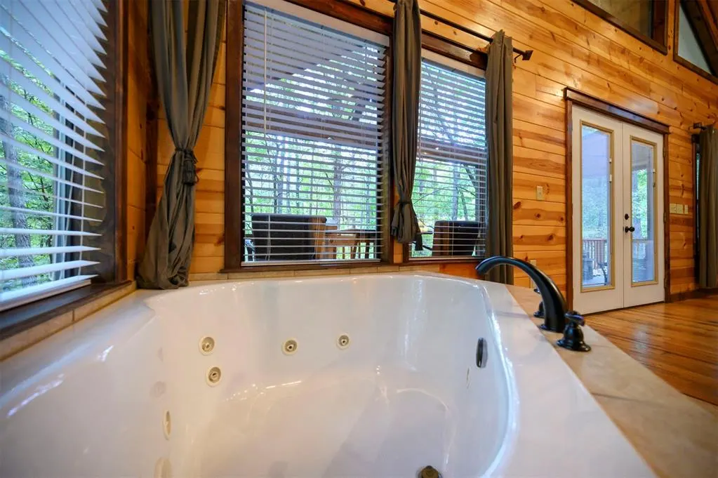Photo 28 — 625 Deer Creek Trail, Broken Bow, OK 74728