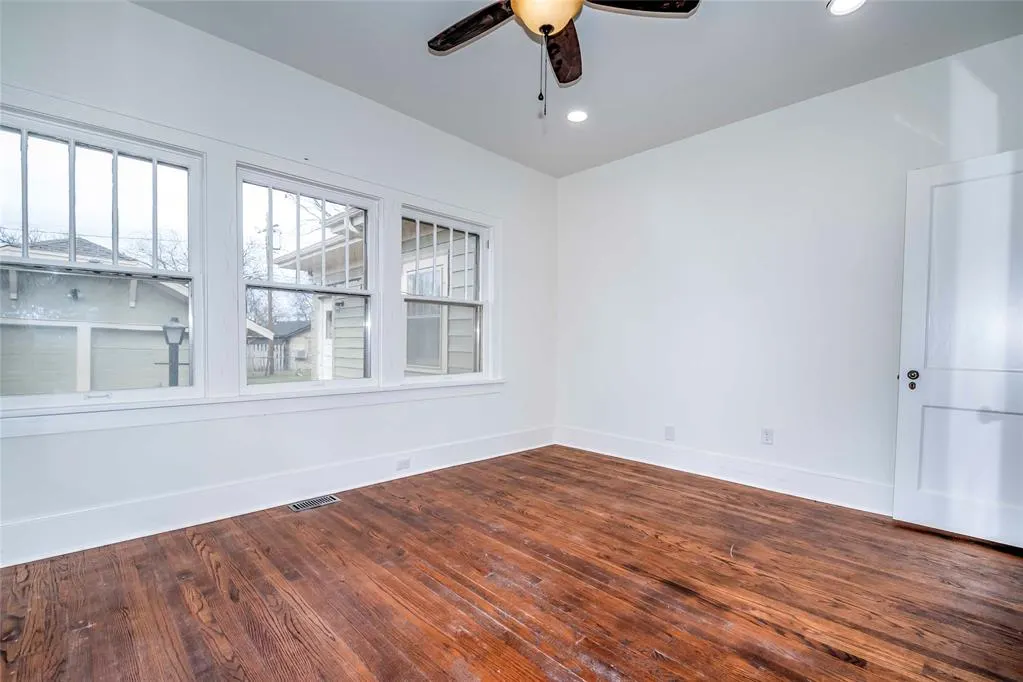 Photo 24 — 209 W 6th Street, Stroud, OK 74079