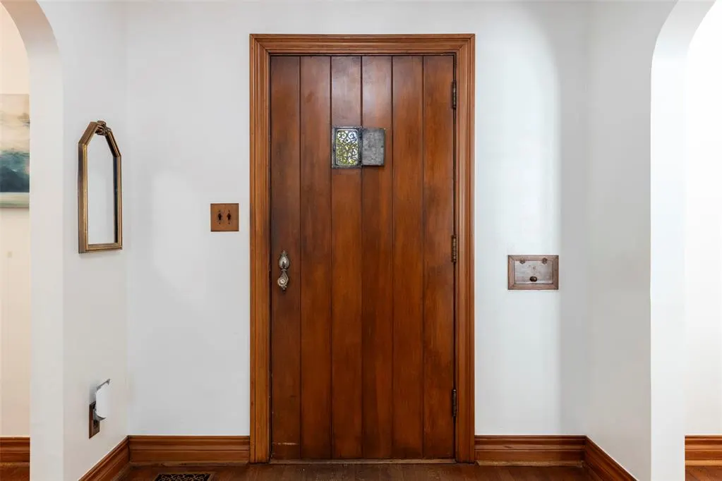 Photo 5 — 2717 NW 26th Street, Oklahoma City, OK 73107