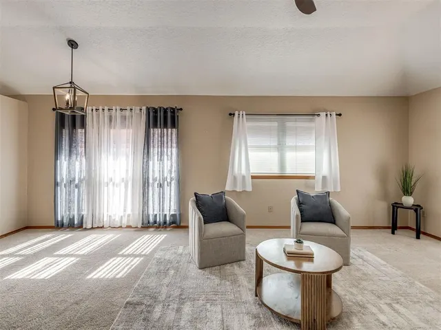 Photo 4 — 11407 Wallace Avenue, Oklahoma City, OK 73162