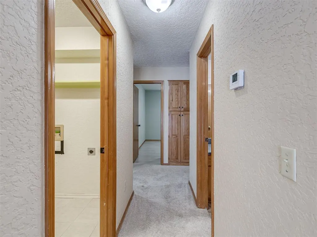 Photo 12 — 11407 Wallace Avenue, Oklahoma City, OK 73162