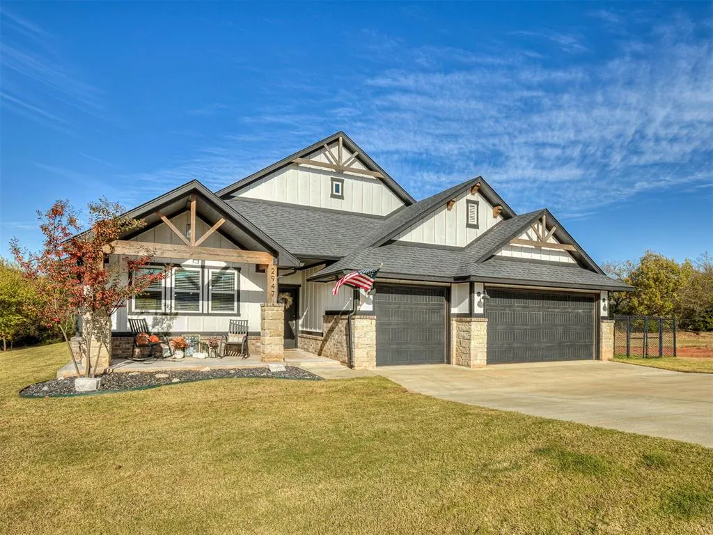 Photo 4 — 2947 Redwood Court, Newcastle, OK 73065