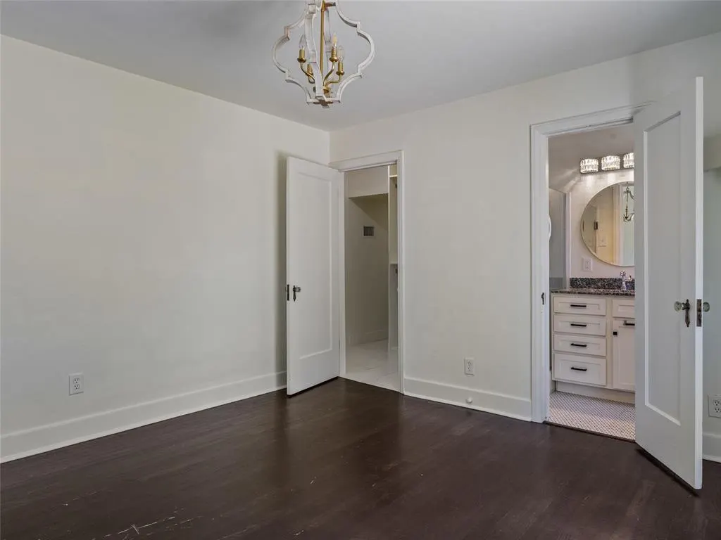 Photo 25 — 212 Edgemere Court, Oklahoma City, OK 73118