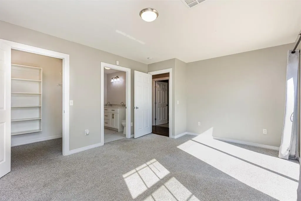 Photo 12 — 6906 NW 43rd Street, Bethany, OK 73008