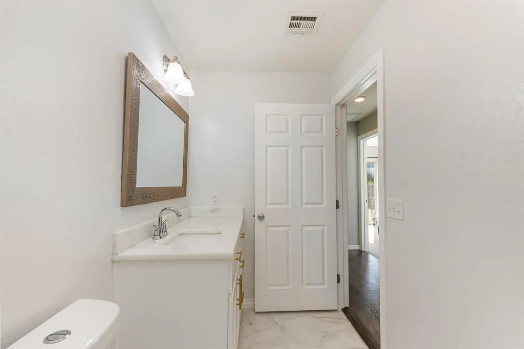 Photo 20 — 6906 NW 43rd Street, Bethany, OK 73008