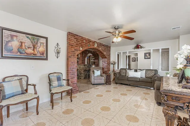 Photo 7 — 4637 NW 70th Street, Oklahoma City, OK 73132