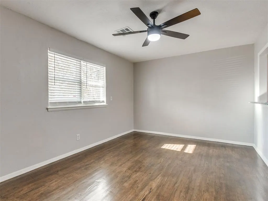 Photo 5 — 7206 Sears Terrace, Oklahoma City, OK 73149
