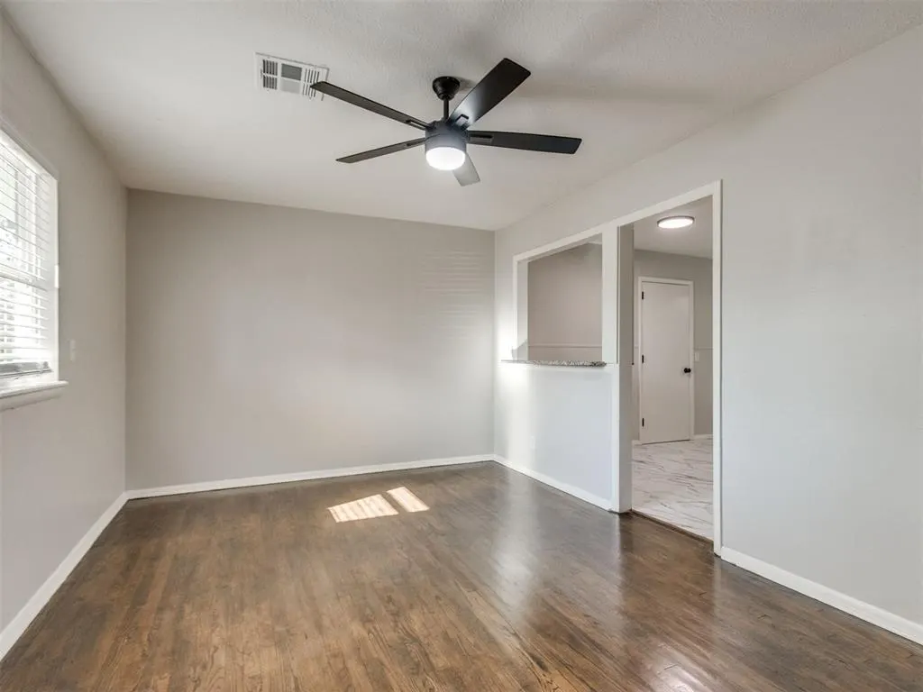 Photo 6 — 7206 Sears Terrace, Oklahoma City, OK 73149