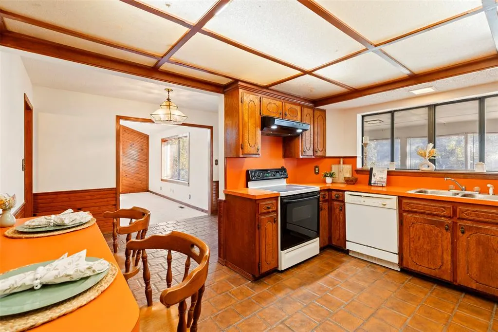 Photo 13 — 15709 Crosslin Road, Shawnee, OK 74801