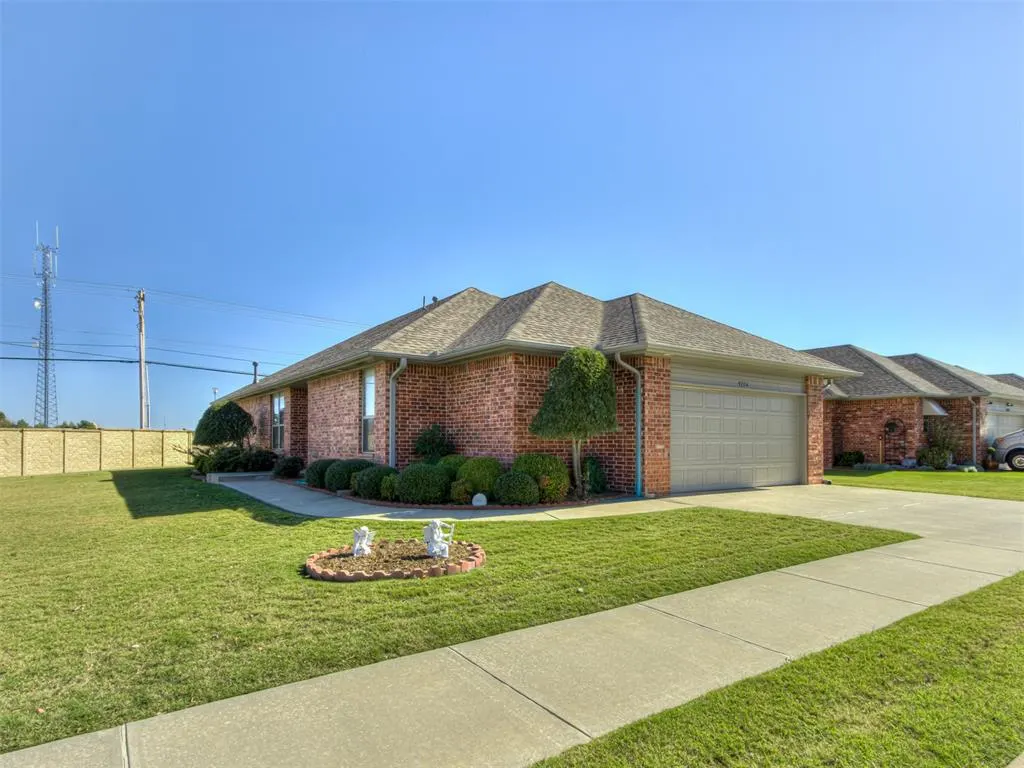 Front exterior — 9204 Roadrunner Avenue, Oklahoma City, OK 73139