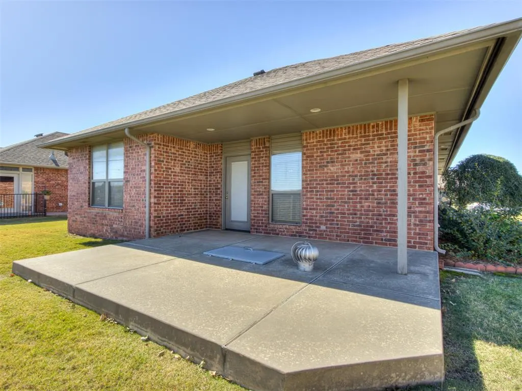 Photo 32 — 9204 Roadrunner Avenue, Oklahoma City, OK 73139