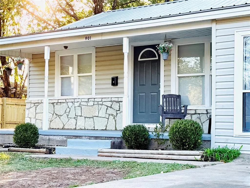 Photo 30 — 901 Lincoln Street, Seminole, OK 74868