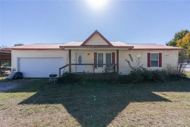 Photo 3 — 7 Candlewood Drive, Shawnee, OK 74804