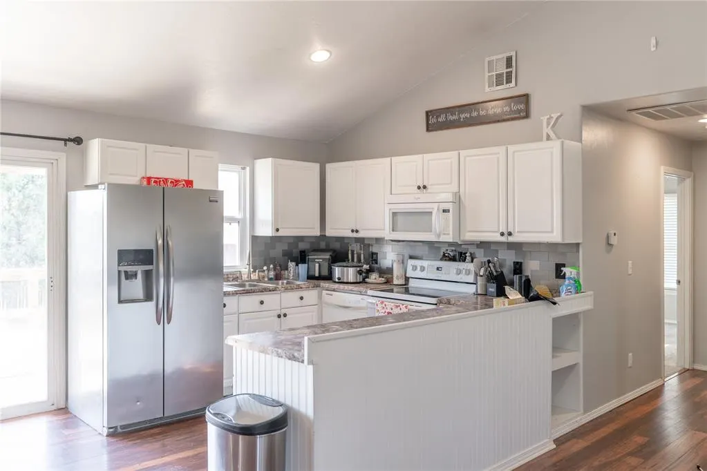 Photo 10 — 7 Candlewood Drive, Shawnee, OK 74804
