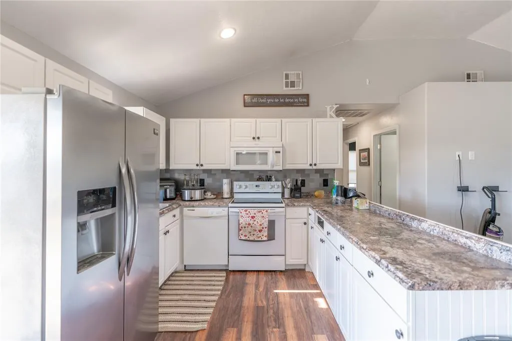 Photo 11 — 7 Candlewood Drive, Shawnee, OK 74804