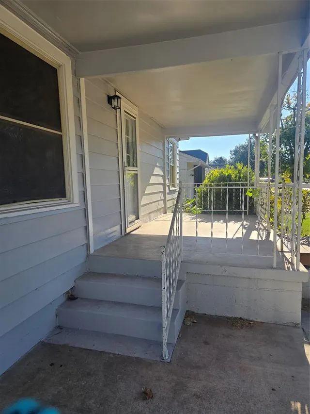 Photo 5 — 128 N Cherry Street, Pauls Valley, OK 73075