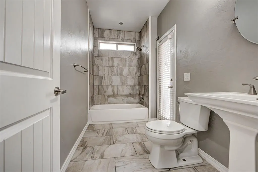 Photo 7 — 20500 Antler Farms Drive, Edmond, OK 73012