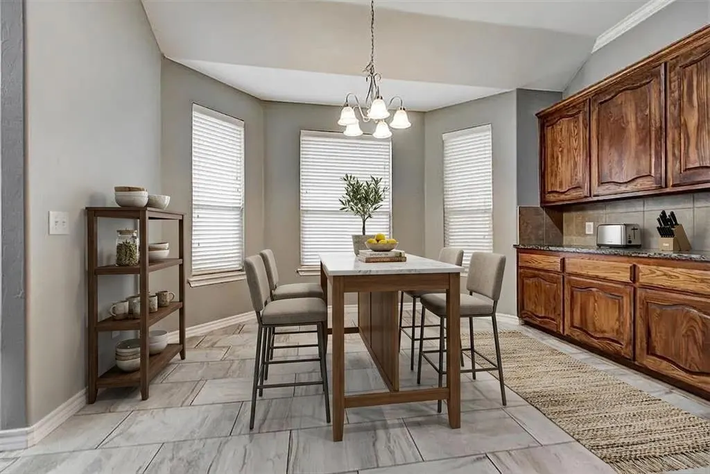 Photo 9 — 20500 Antler Farms Drive, Edmond, OK 73012